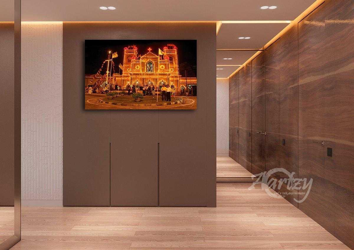 Shining Bright on a Feast Day