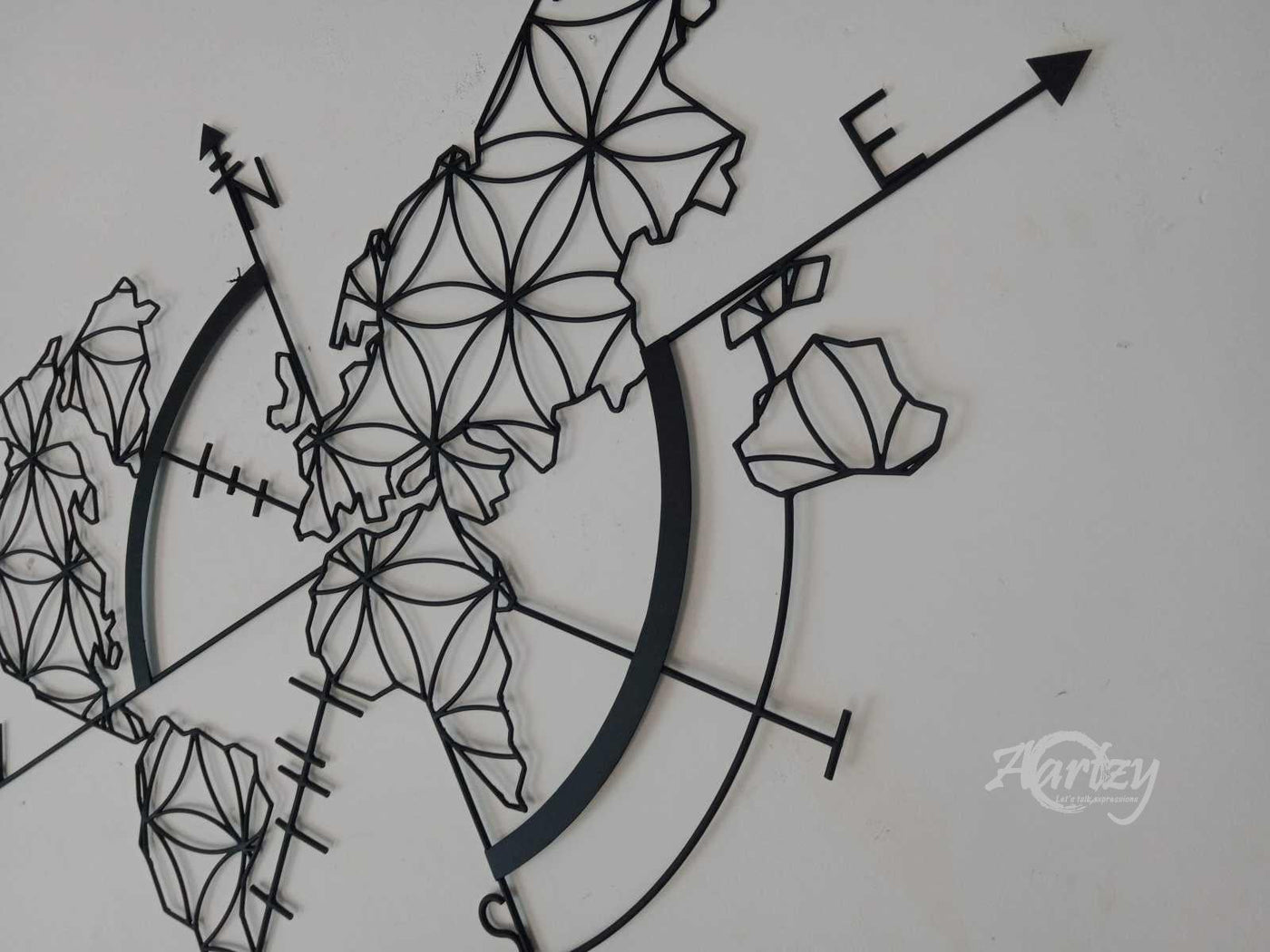 World Map  &  the Compass