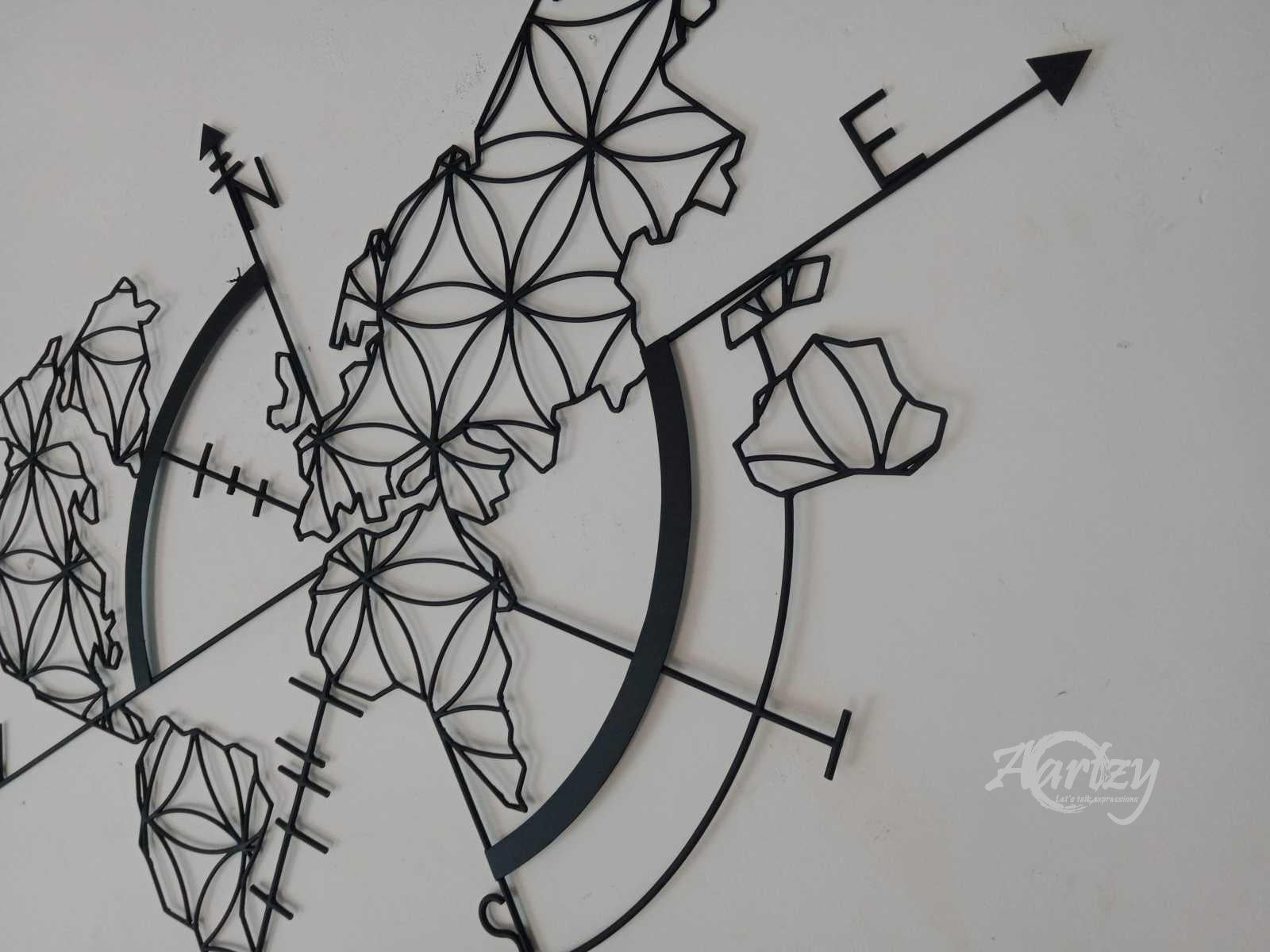 World Map  &  the Compass