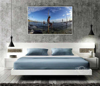 Life passes by on Stilts